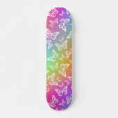 Rainbow and White Butterfly Motif Pattern Skateboard (Vorne)