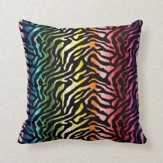 Rainbow Animal Print Kissen