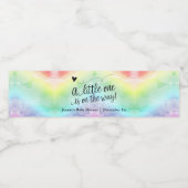 Rainbow Baby Script Little One Baby Shower Wasserflaschenetikett (Einzelnes Label)