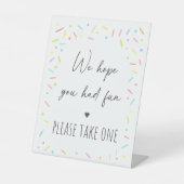 Rainbow Baby Sprinkle Gastgeschenk Sockelschild (Vorderseite)