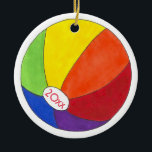 Rainbow Beach Ball Sommerspass Küste Keramik Ornament<br><div class="desc">Das Ornament zeigt eine originelle Marker-Abbildung eines Regenbogenballs. Personalisieren Sie einfach mit Ihren Informationen. Dieses Beachball Design ist auch auf anderen Produkten erhältlich. Sehen Sie nicht,  wonach Sie suchen? Brauchen Sie Hilfe bei der Anpassung? Kontaktieren Sie Rebecca,  um etwas für Sie entworfen zu haben.</div>