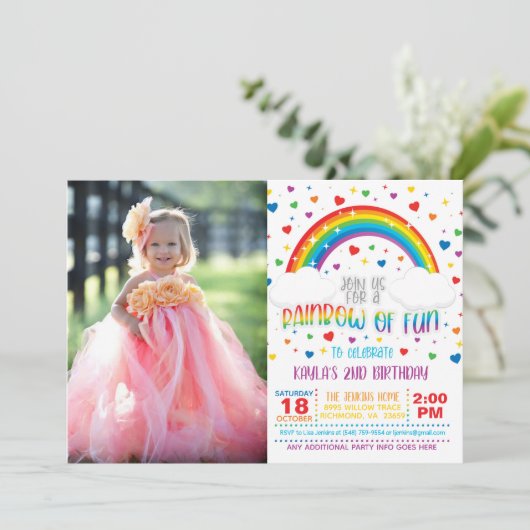 Rainbow Birthday Einladung mit Foto  (Stehend Vorderseite)