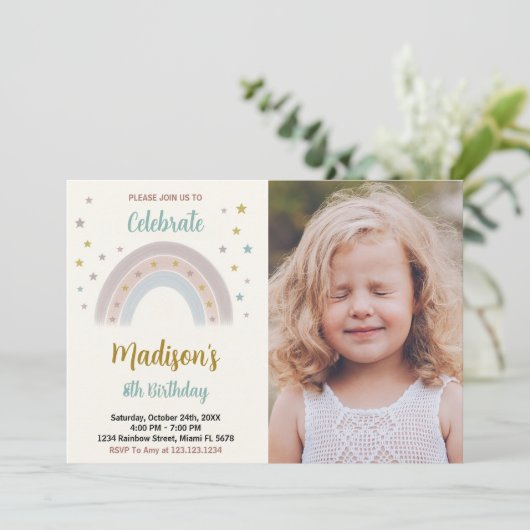 Rainbow Birthday Einladung mit Foto (Stehend Vorderseite)