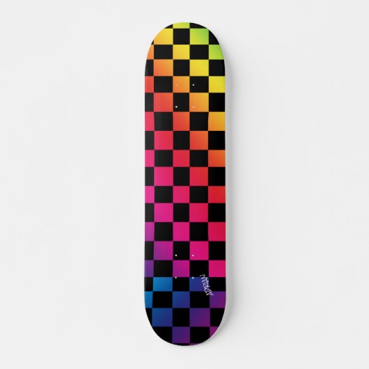 Rainbow & Black Schachbretts & Name oder Text Skateboard (Vorne)