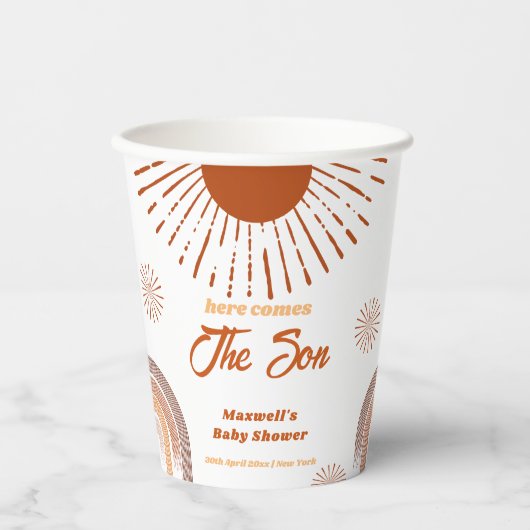 Rainbow Boho kommt hier zur Son Baby Dusche Pappbecher (Vorderseite)