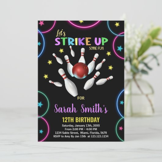 Rainbow Bowling Birthday Einladungen (Stehend Vorderseite)