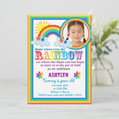 Rainbow-Bridday - Einladung Ihres Kindes zum Foto (Stehend Vorderseite)