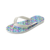 Rainbow Bubble Mermaid Scales Kinderbadesandalen (Schrägansicht)