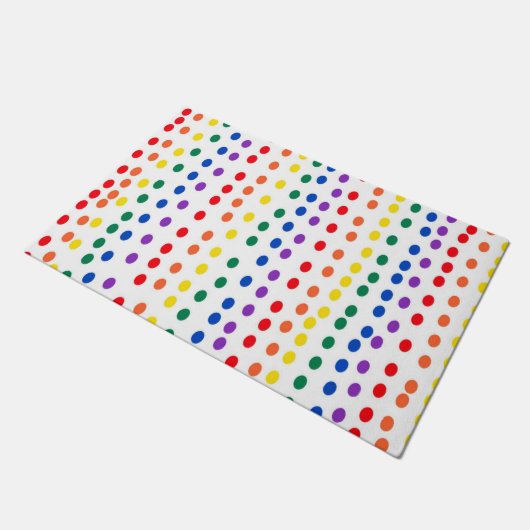 Rainbow Candy Dots auf Weiß Fußmatte (Schrägansicht)