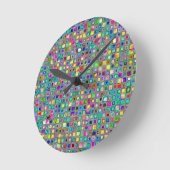 Rainbow 'Carnival' Textured Mosaic Tiles Pattern Runde Wanduhr (Winkel)