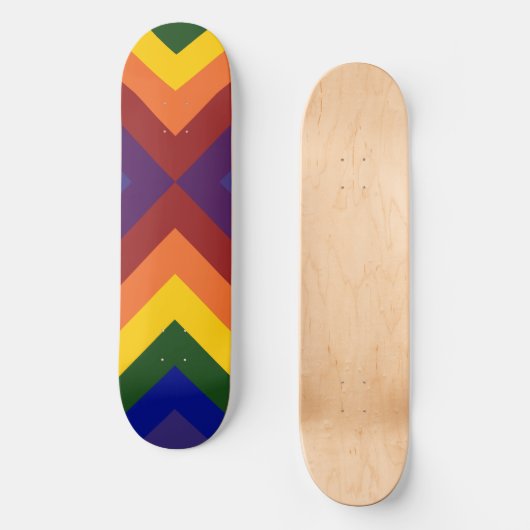 Rainbow Chevrons Skateboard (Vorderseite)