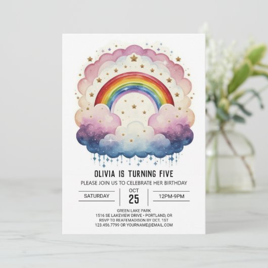 Rainbow Chic Clouds Geburtstag Einladung (Stehend Vorderseite)