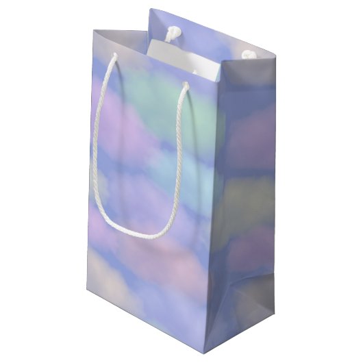 Rainbow Clouds Personalisierte Geschenktasche Kleine Geschenktüte (Rückseite Schrägansicht)