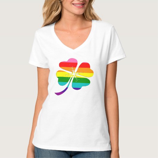 Rainbow Clover Lucky LGBTQ Gay Pride T - Shirt (Vorderseite)