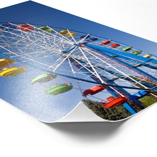 Rainbow Colored Ferris Wheel Fotodruck (Ecke)