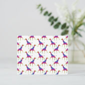 Rainbow Colored Giraffe Postkarte (Stehend Vorderseite)