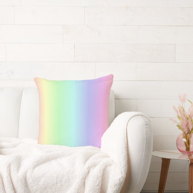 Rainbow Colors on Light Rose Throw Kissen (Liege)