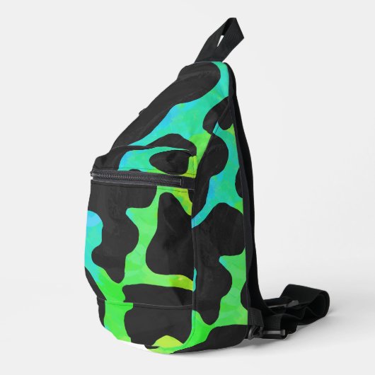 Rainbow Cow Print Crossbody Bag (Rechte Ecke)