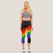 Rainbow Diagonal Stripe Black Capri Leggings (Vorderseite)