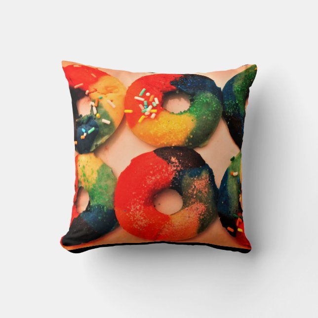 Rainbow Donuts Kissen (Vorderseite)