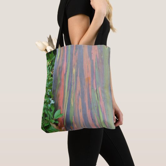 Rainbow Eucalyptus Tree Tasche (Von Nahem)