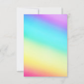 Rainbow Fade Simple Chic Typografy Gay Wedding RSVP Karte (Rückseite)
