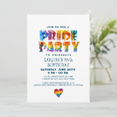 Rainbow-farbene Briefe Pride Birthday Party Einladung (Stehend Vorderseite)