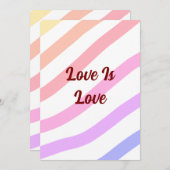 Rainbow-farbene Streifen Pastellfarben Liebe ist L Einladung (Vorne/Hinten)