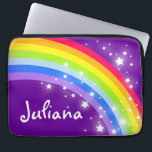 Rainbow-farbige Kids-Namen lila Laptopschutzhülle<br><div class="desc">Grafischer lila Himmel farbenfrohe Regenbogensterne Gehäuse,  personalisieren mit Ihrem eigenen Namen,  liest derzeit Juliana. Entworfen von Sarah Trett für www.mylittleeden.com auf Zazzle.</div>