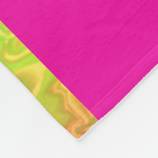 [Rainbow Fiesta] Harlequin Geometric Hot Pink Fleecedecke (Ecke)