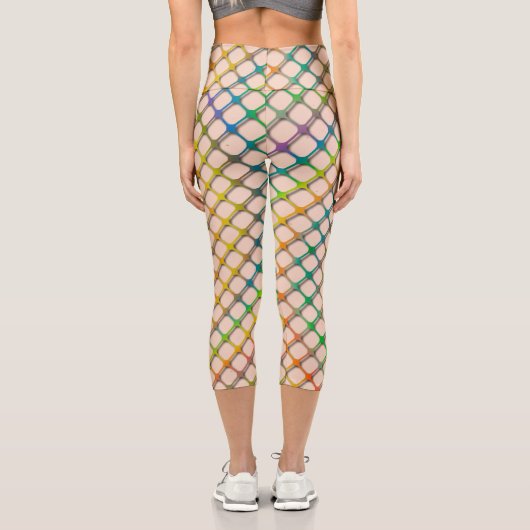 Rainbow Fishnets Capri Leggings (Rückseite)