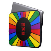 RAINBOW FLAG BUTTON RAYS + Ihr Zeichen oder Text Laptopschutzhülle (Vorderseite Links)