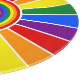 RAINBOW FLAG BUTTON RAYS + Ihr Zeichen oder Text Schneidebrett (Ecke)