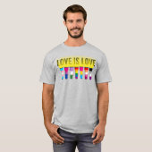 Rainbow Flag Pride Flashlights Shine A Light: Lieb T-Shirt (Vorne ganz)