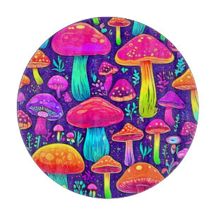 Rainbow Fungus: Cartoon Dream Schneidebrett