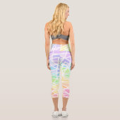 Rainbow Geometrics Capri Leggings (Rückseite)