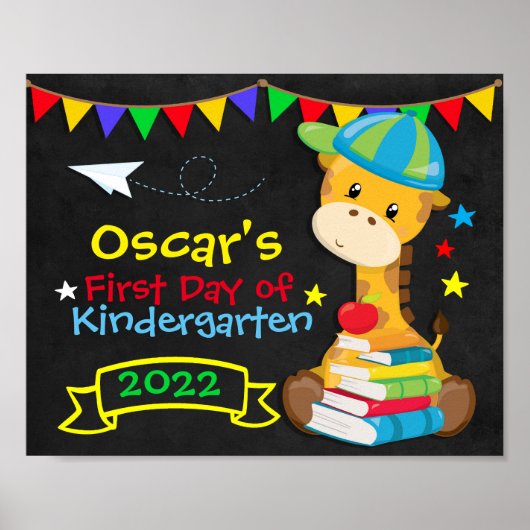Rainbow Giraffe Erster Tag der Schule Chalkboard Poster (Vorne)