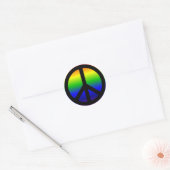 Rainbow Gradient Black Peace Symbol Runder Aufkleber (Umschlag)