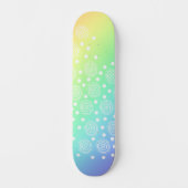 Rainbow Gradient Circles and Dots Skateboard (Vorderseite)