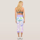 Rainbow Gradient Geometric Capri Leggings (Rückseite)