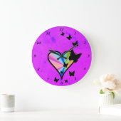 Rainbow Heart and Butterfly Große Wanduhr (Zuhause)