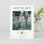 Rainbow Heart LGBTQ Save the Date mit Foto (Stehend Vorderseite)