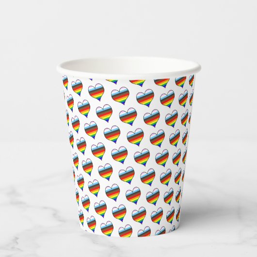 Rainbow Heart Pattern Paper Cups Pappbecher (Rückseite)