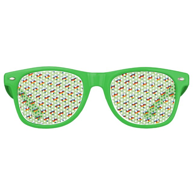 Rainbow Heart Pattern Retro Sonnenbrille (Vorderseite)