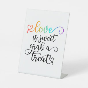 Rainbow Heart Script Liebe ist süße Gefallen Sockelschild