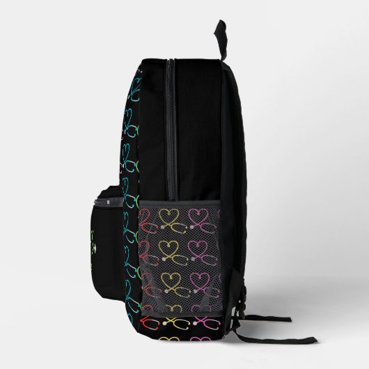 Rainbow Heart Stethoscope Monogram Bedruckter Rucksack (Rechts)