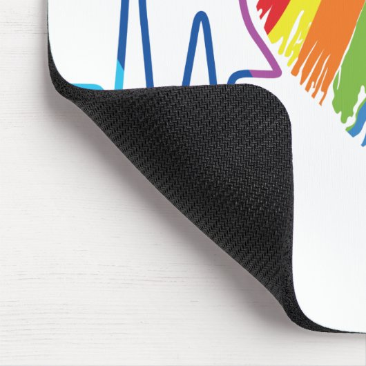 Rainbow Heartbeat | Abstraktes Schreibenherz Mousepad (Ecke)