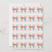 Rainbow Hearts Bow Baby Shower Einladung (Rückseite)
