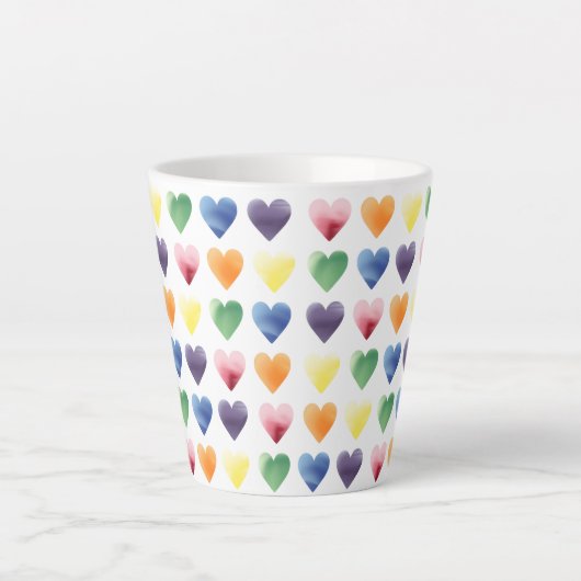 Rainbow Hearts Milchtasse (Vorderseite)