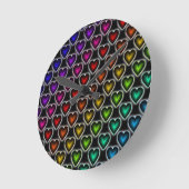 Rainbow Hearts Runde Wanduhr (Winkel)